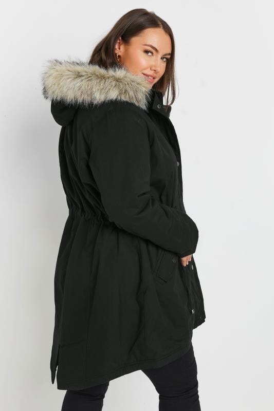 BUMP IT UP MATERNITY Khaki Green Fur Trim Parka | Yours Clothing 5