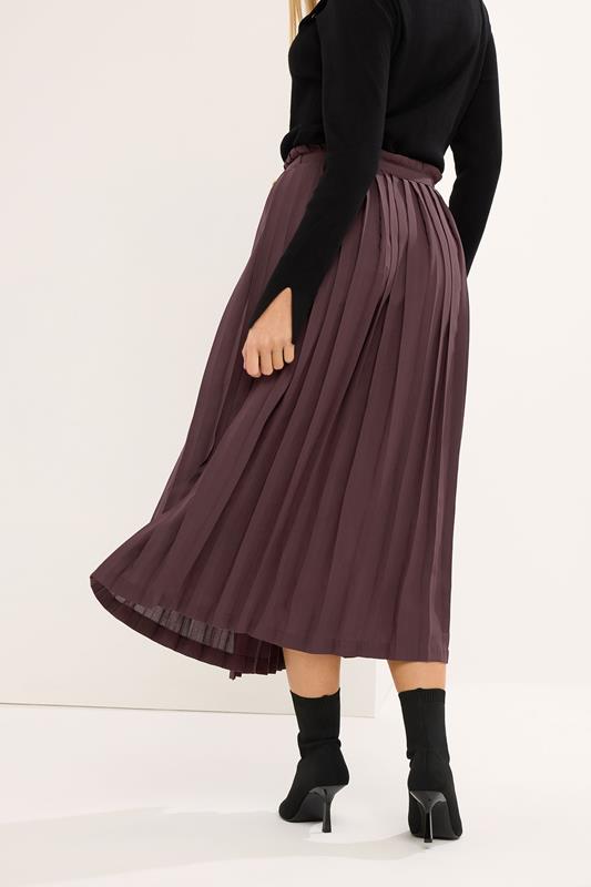STAR Chocolate Brown Pleated Belt Buckle Maxi Skirt | StarByJM 2