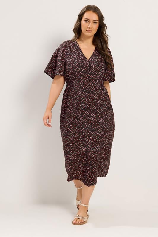 YOURS Plus Size Black Floral Tea Dress | Yours Clothing 1