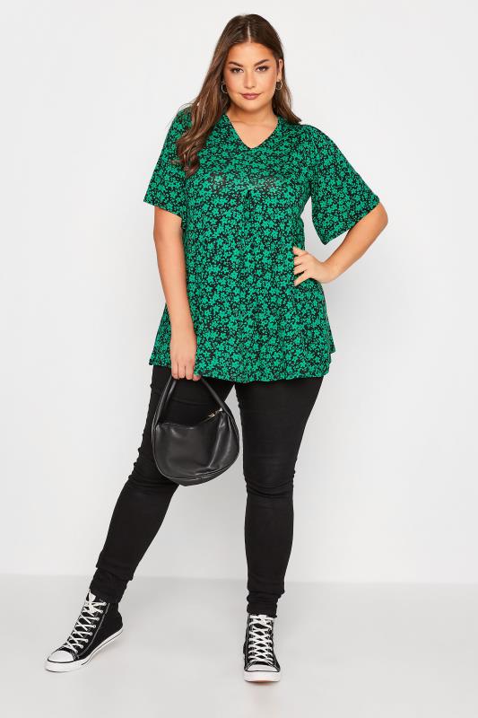 Plus Size Green Ditsy Print Sleeve Swing Top | Yours Clothing  2