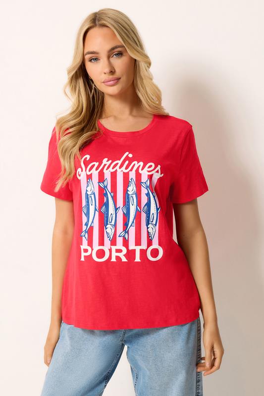 M&Co Red Sardines Graphic Print Cotton T-Shirt | M&Co 1