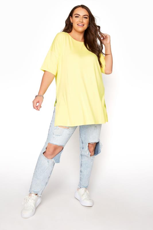 Curve Yellow Oversized T-Shirt 2