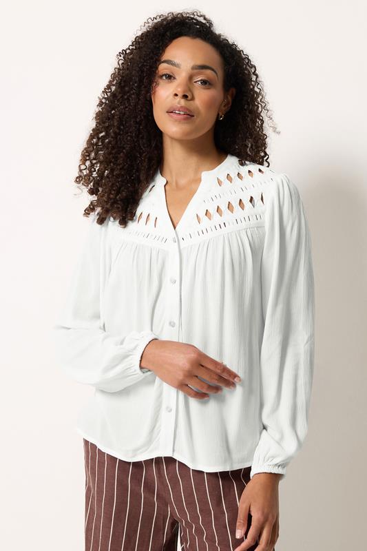  M&Co Blouse blanche en crochet à manches longues 