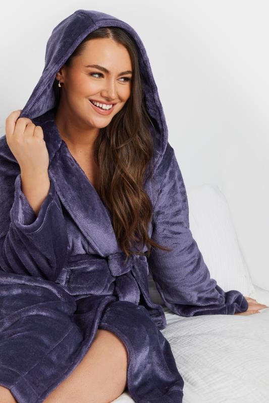 Purple dressing gown with hood best sale