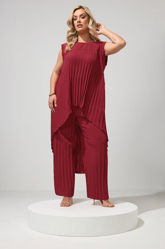 YOURS LONDON Plus Size Red Pleated Top | Yours Clothing 1