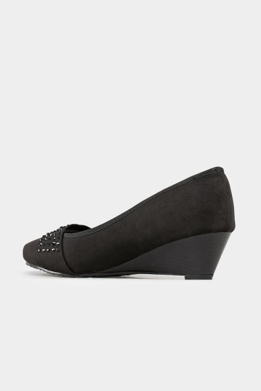Black Embellished Court Shoes In Extra 