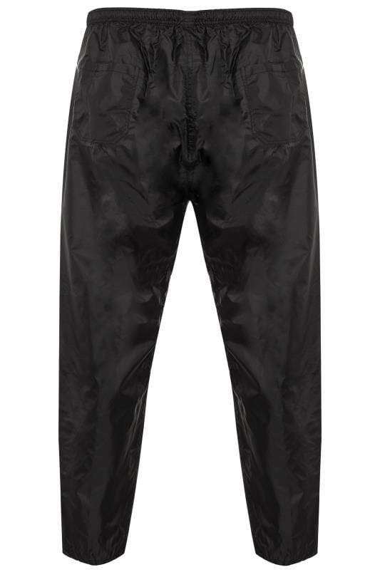 D555 Black Foldaway Waterproof Trousers | BadRhino 1