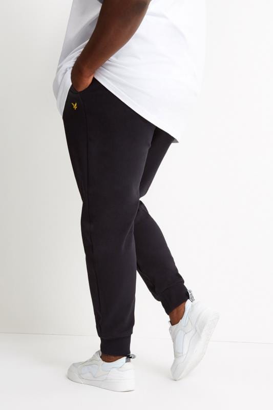 lyle and scott black joggers