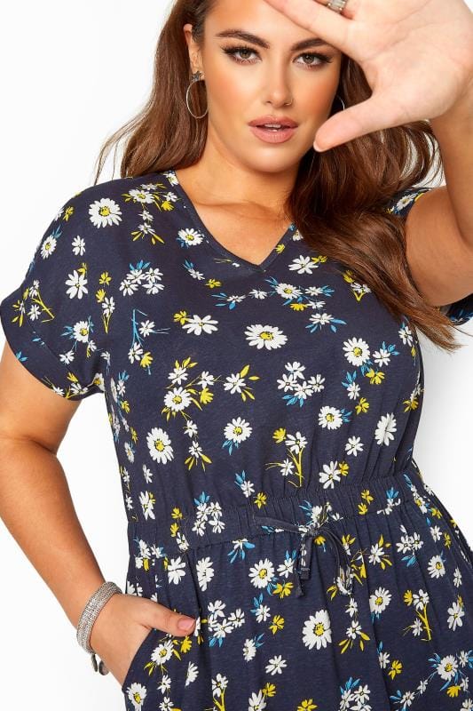 Navy Daisy Print T-Shirt Dress | Yours Clothing 6