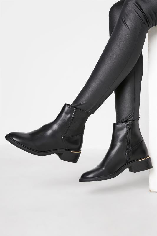  Grande Taille LTS Black Metal Trim Chelsea Boots In Standard Fit
