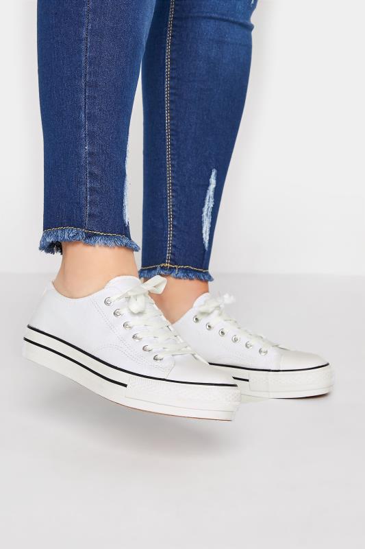  Grande Taille White Canvas Platform Trainers In Wide E Fit