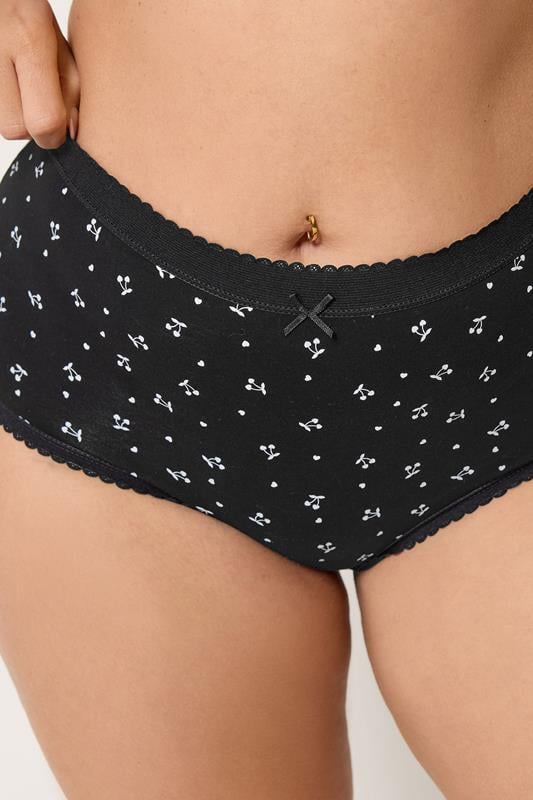YOURSET 5 PACK Plus Size Pink & Grey Heart Full Briefs | Yours Clothing 5