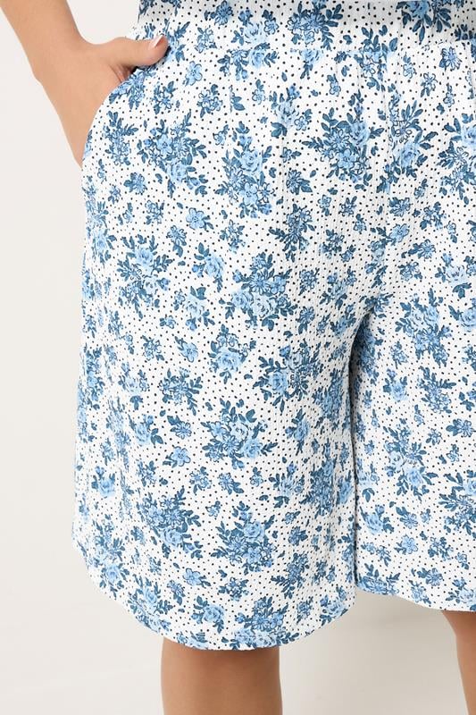 YOURS Plus Size Blue Ditsy Floral Shorts | Yours Clothing 4