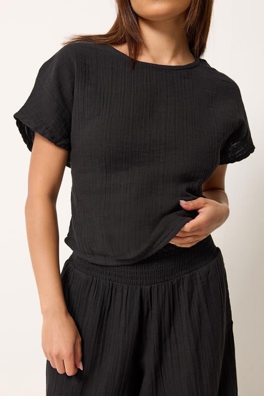 PixieGirl Petite Women's Set Black Cotton Cheesecloth Top & Cropped Trousers | PixieGirl 2