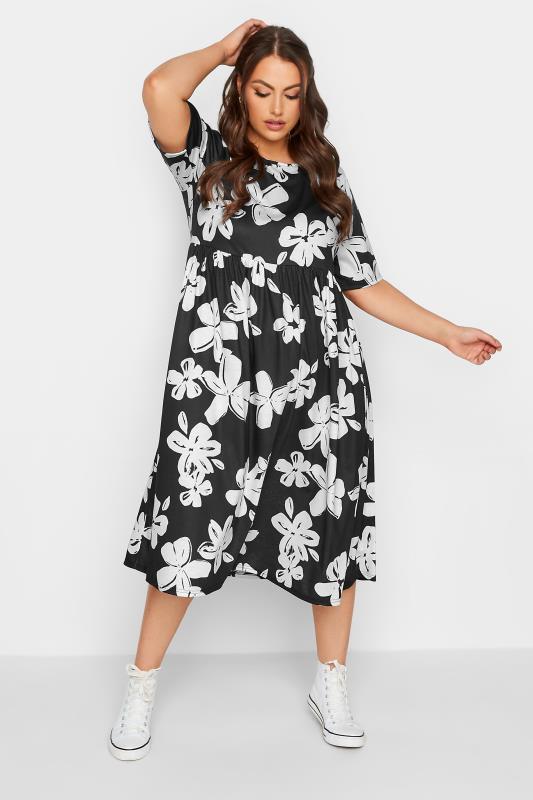 LIMITED COLLECTION Plus Size Curve Black Floral Print Midaxi Smock Dress | Yours Clothing 2