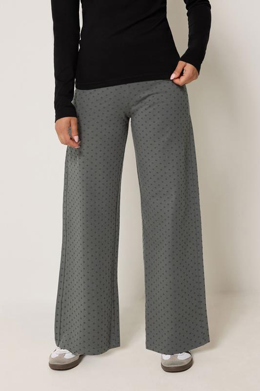 PixieGirl Petite Women's Grey Polka Dot Wide Leg Yoga Pants | PixieGirl 1