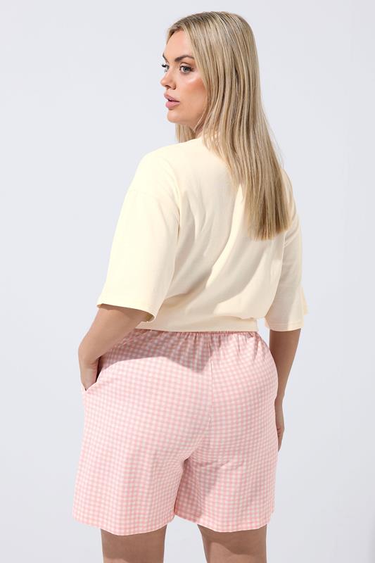 LIMITED COLLECTION Plus Size Pink Gingham Jersey Shorts | Yours Clothing 2