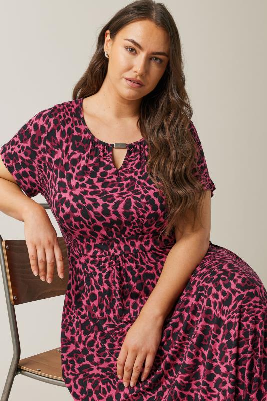 EVANS Plus Size Pink Leopard Print Midaxi Dress | Evans 2