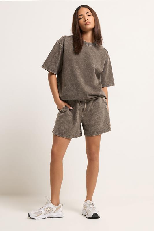 PixieGirl Petite Women's Set Chocolate Brown Acid Wash Cotton T-Shirt & Shorts | PixieGirl 2