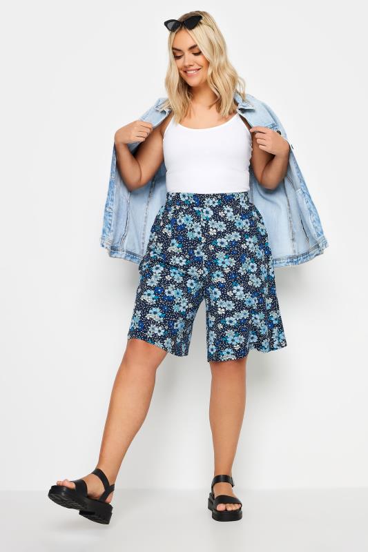 YOURS Plus Size Blue Floral Print Shorts | Yours Clothing 2