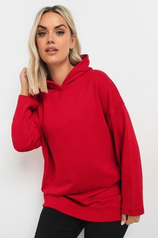 Pull rouge capuche sale