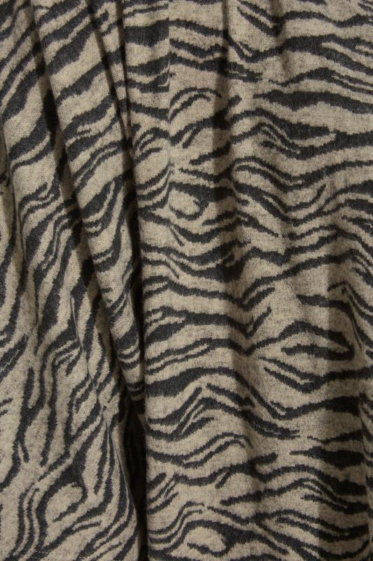 Grey Zebra Print Jacquard Cardigan_S.jpg