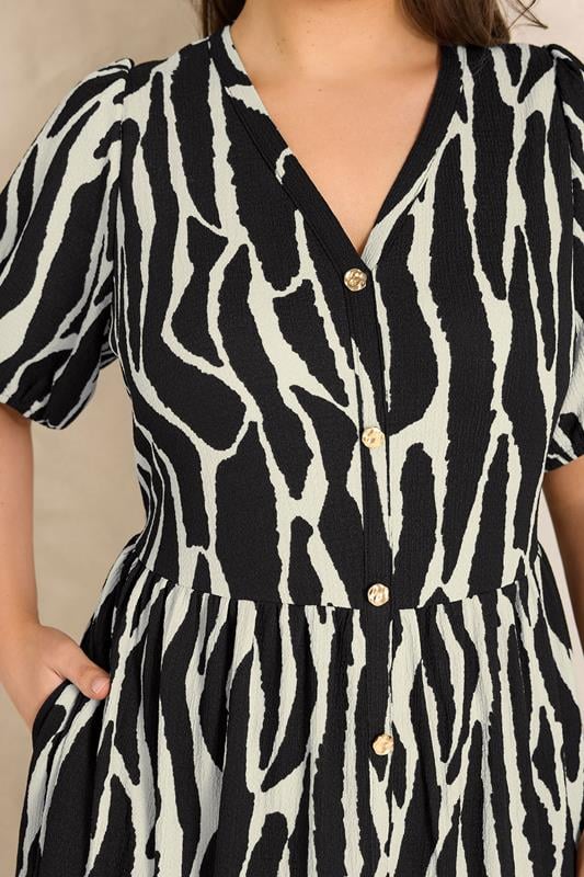 EVANS Plus Size Black Zebra Print Tiered Maxi Dress | Evans 5