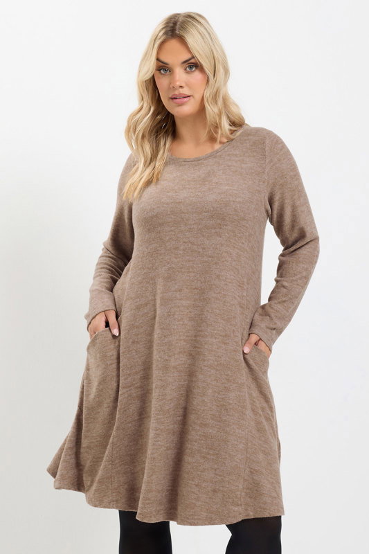 light brown plus size dress YOURS Soft Touch Pocket Swing ruffled tiered mini dress Megara 12 - Brides Size:3-6 M and an A