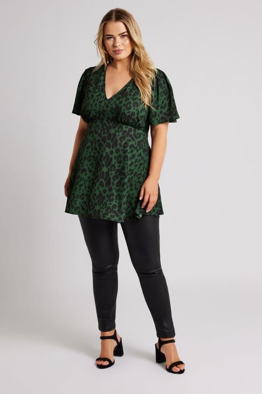 YOURS LONDON Plus Size Green Leopard Print Angel Sleeve Blouse | Yours Clothing 3