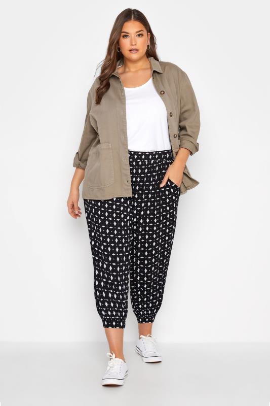 Plus Size Black Cropped Diamond Print Stretch Jersey Joggers | Yours Clothing 2