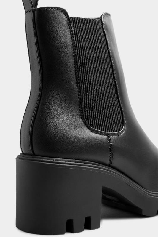 LIMITED COLLECTION Black Leather Look Heeled Chealsea Boots In Wide E Fit_E.jpg
