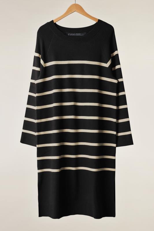 EVANS Plus Size Black & Ivory White Striped Knitted Jumper Dress | Evans 5