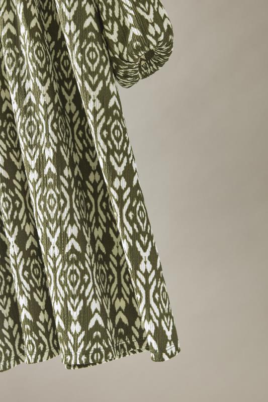 EVANS Plus Size Olive Green Ikat Print Crinkle Midi Dress | Evans 8