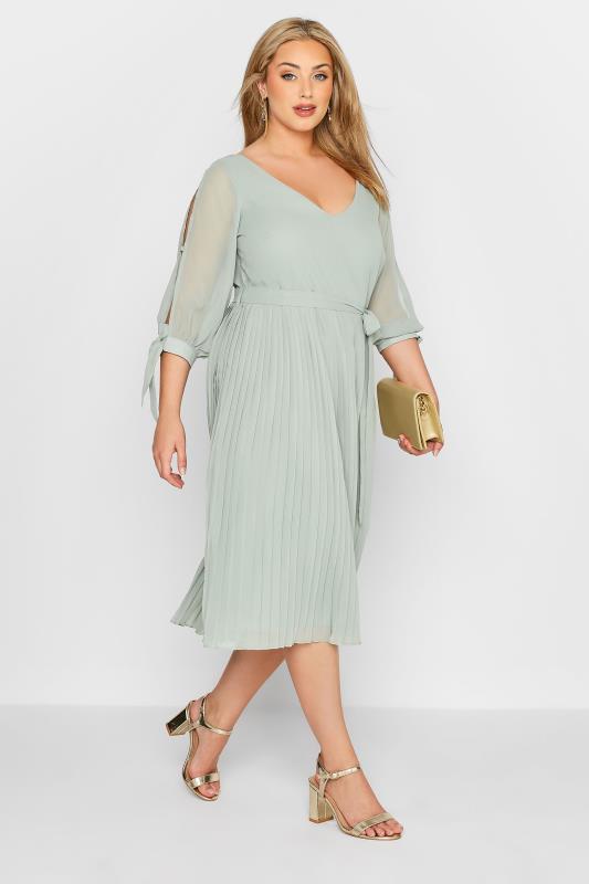 YOURS LONDON Plus Size Green Split Shoulder Midi Dress | Yours Clothing 1