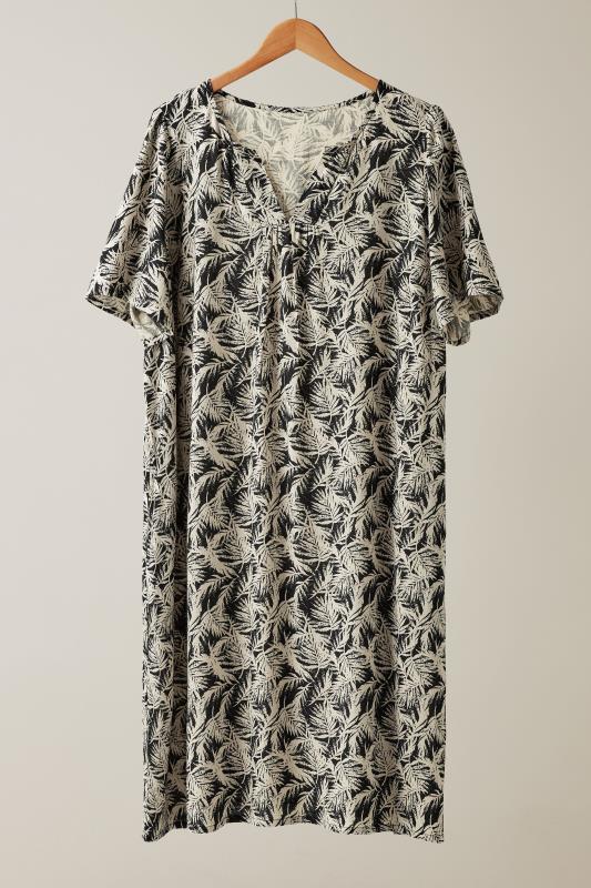 EVANS Plus Size Black Tropical Print Linen Dress | Evans 5