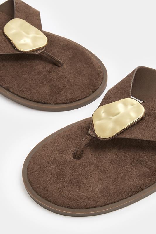 Chocolate Brown Hammered Disk Sandals In Extra Wide EEE Fit | Yours Clothing 5