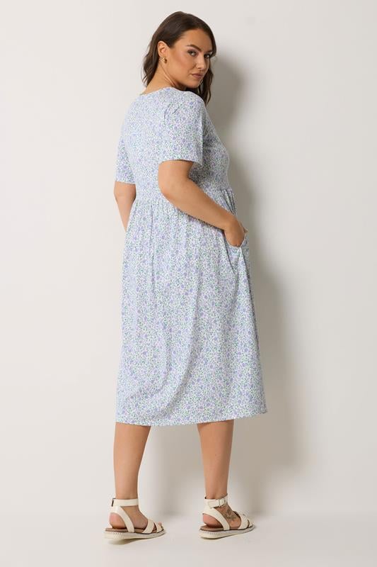 YOURS Plus Size Ivory White Ditsy Throw On Dress | Yours Clothing 4