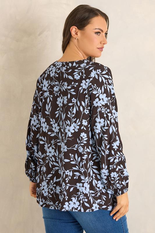 EVANS Plus Size Chocolate Brown Floral Print Pleat Front Blouse | Evans 2