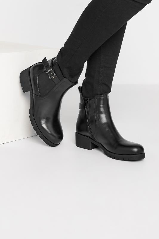  Grande Taille LTS Black Buckle Ankle Boots In Standard D Fit