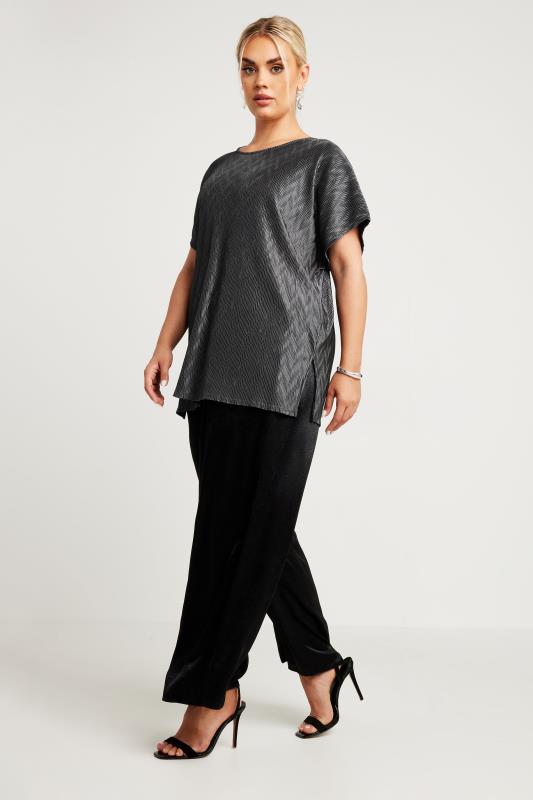 LIMITED COLLECTION Plus Size Charcoal Grey Zig Zag Plisse Top | Yours Clothing 2