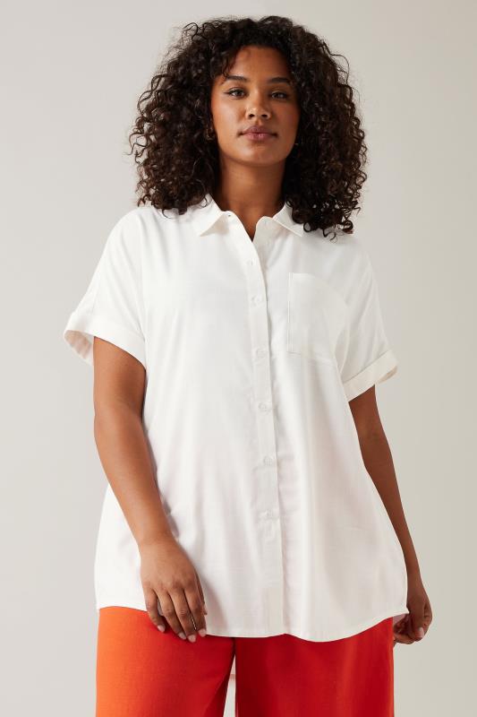 EVANS Plus Size White Dipped Hem Shirt | Evans  1