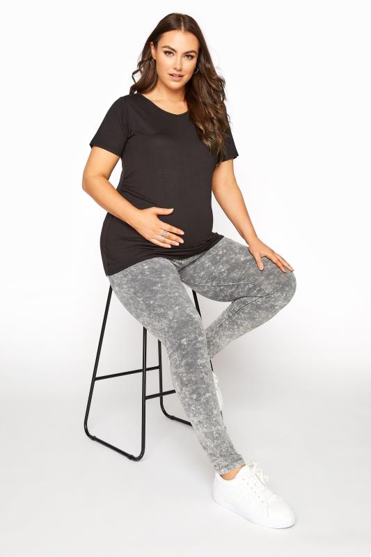  Grande Taille BUMP IT UP MATERNITY Curve Grey Acid Wash Leggings With Comfort Panel