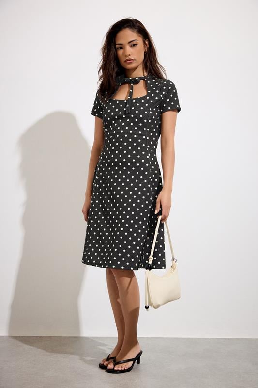  PixieGirl Petite zwarte mini-jurk met polka dots en strikdetail 