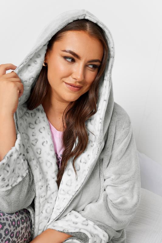 YOURS Plus Size Light Grey Animal Print Hooded Maxi Dressing Gown | Yours Clothing 5