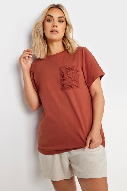  Grande Taille YOURS Curve Rust Orange Crochet Pocket T-Shirt