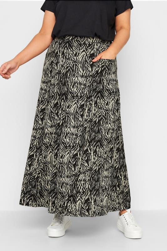 Plus Size  Curve Black Animal Print Maxi Skirt