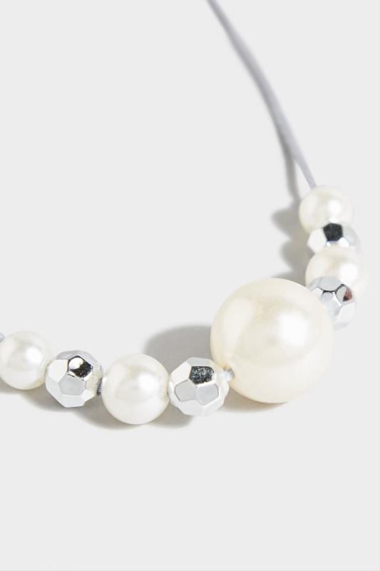 Silver Tone Pearl Necklace 3