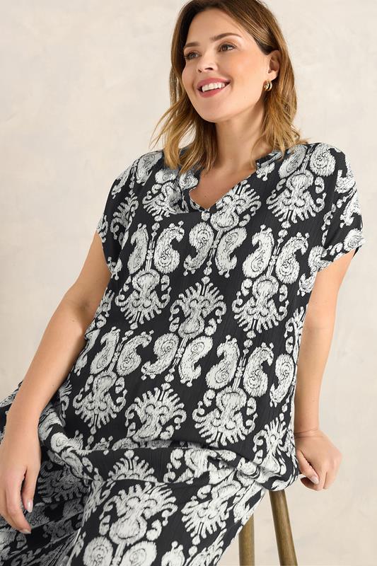 EVANS Plus Size Black Abstract Print Set | Evans 1