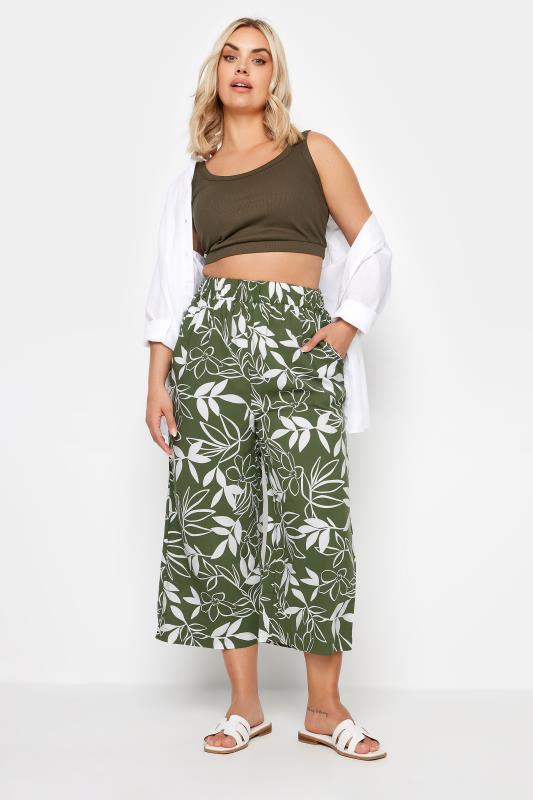 YOURS Plus Size Green Leaf Print Cropped Trousers | Yours Clothing 2
