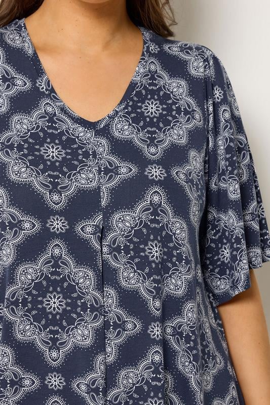YOURS Plus Size Navy Blue Paisley Print Pleat Front Angel Sleeve Top 4